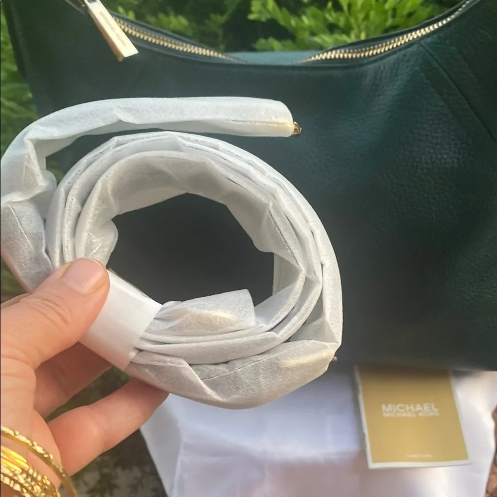 💚💚Michael Kors gorgeous Sienna 🍏🍏💚convertible shoulder bag - Picture 8 of 17